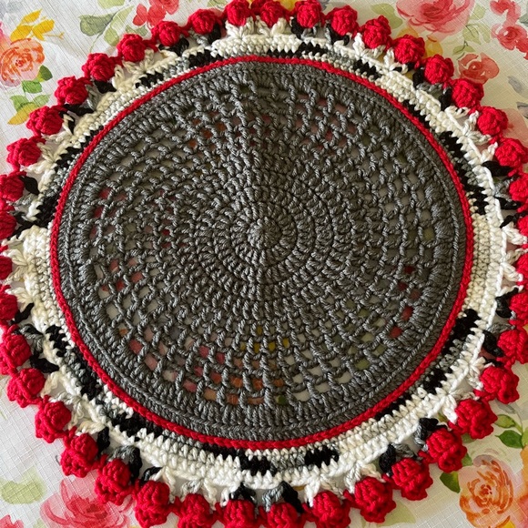 Placemats Crochet Set Of 2 - Picture 1 of 5